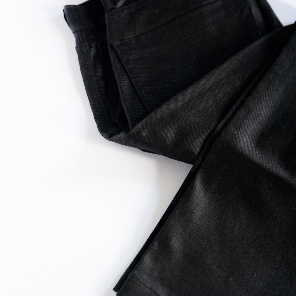ALAMEDA SLIM TAPERED TROUSER JEANS IN ESPIONAGE